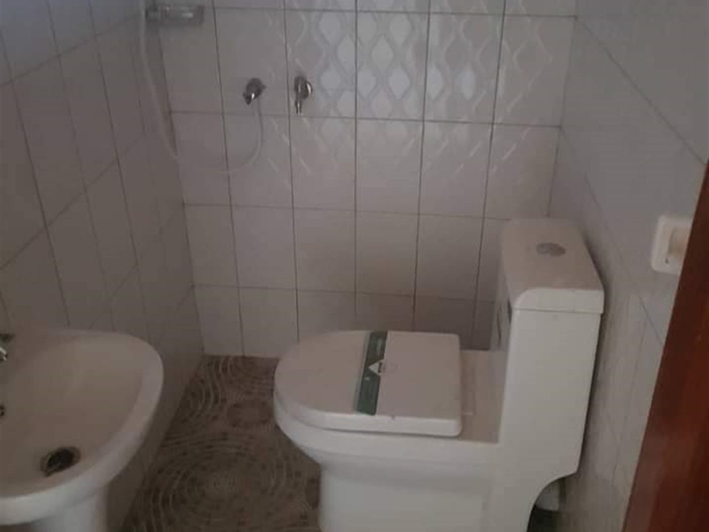 202106050822440801_202106050526275795